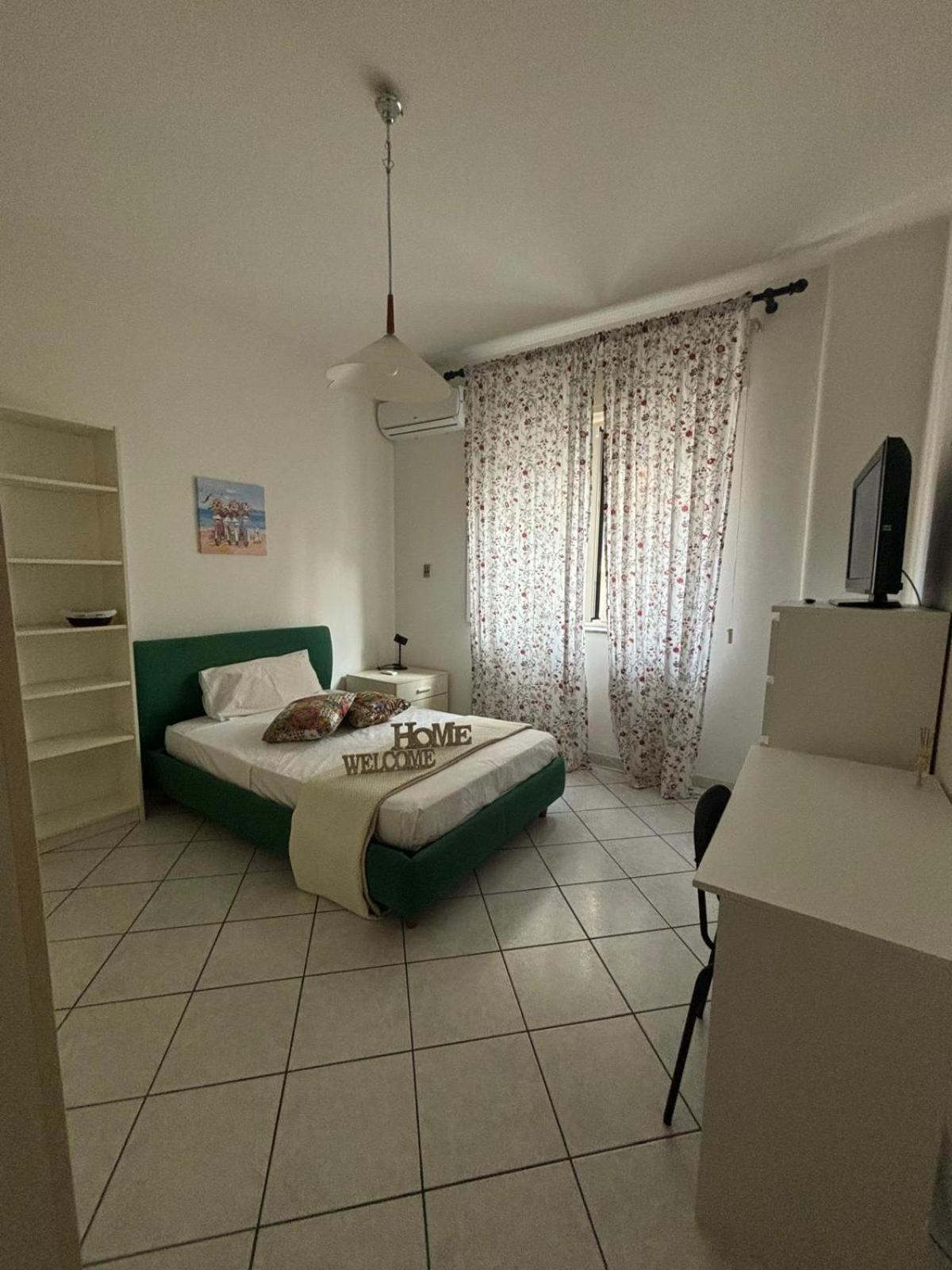 Miti Home Aeroporto di Catania Fontana Rossa Esterno foto
